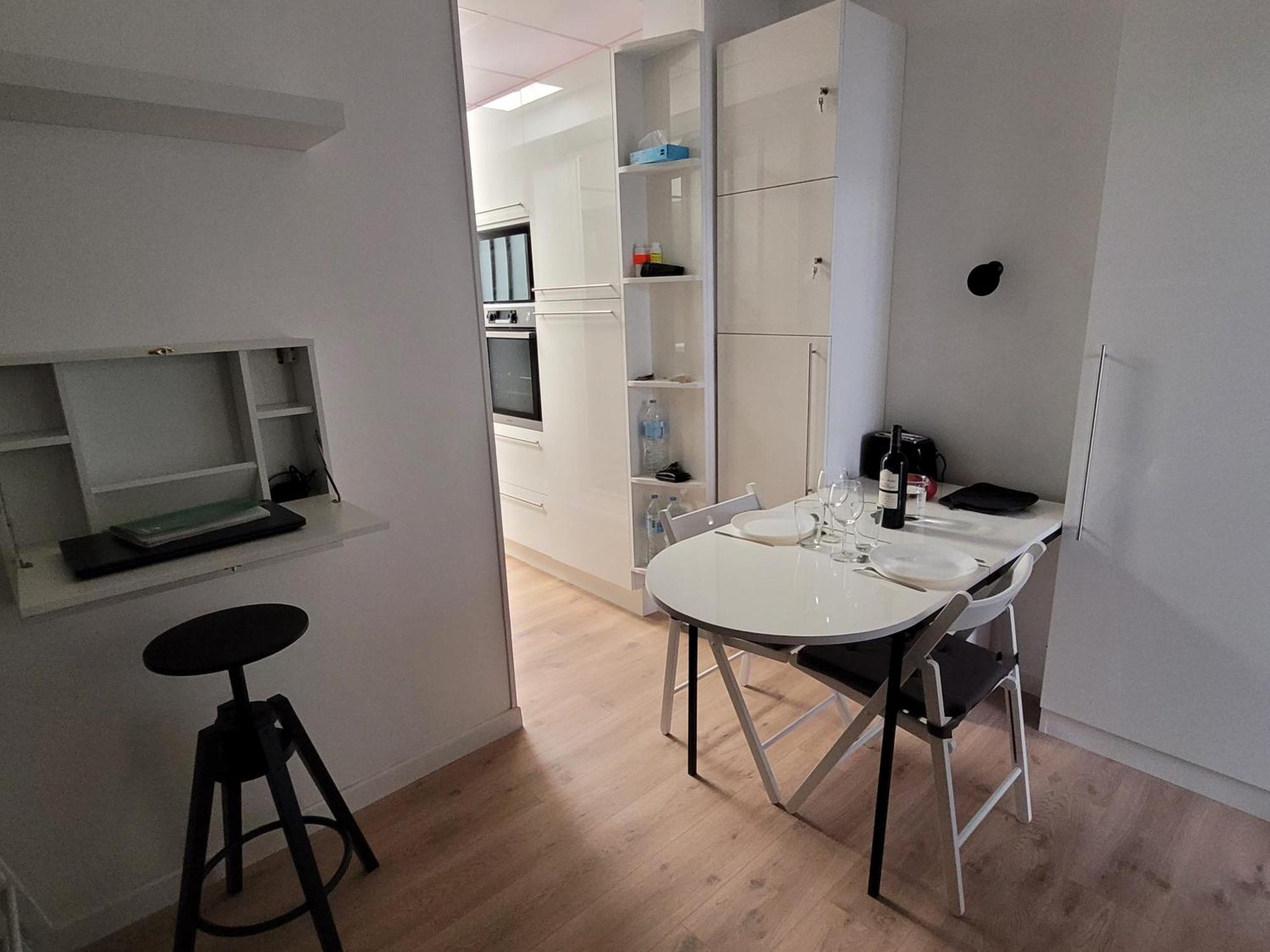 Studio Bien Equipe Au Calme A Montmartre 파리 외부 사진